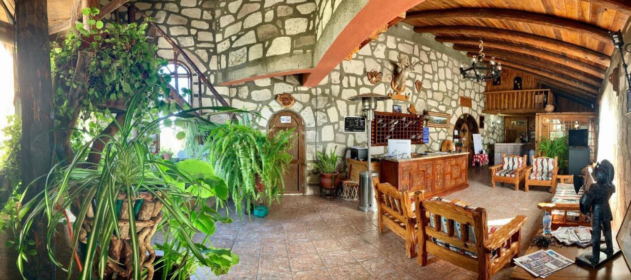 Hotel Mansion Tarahumara Areponapuchi Exterior photo